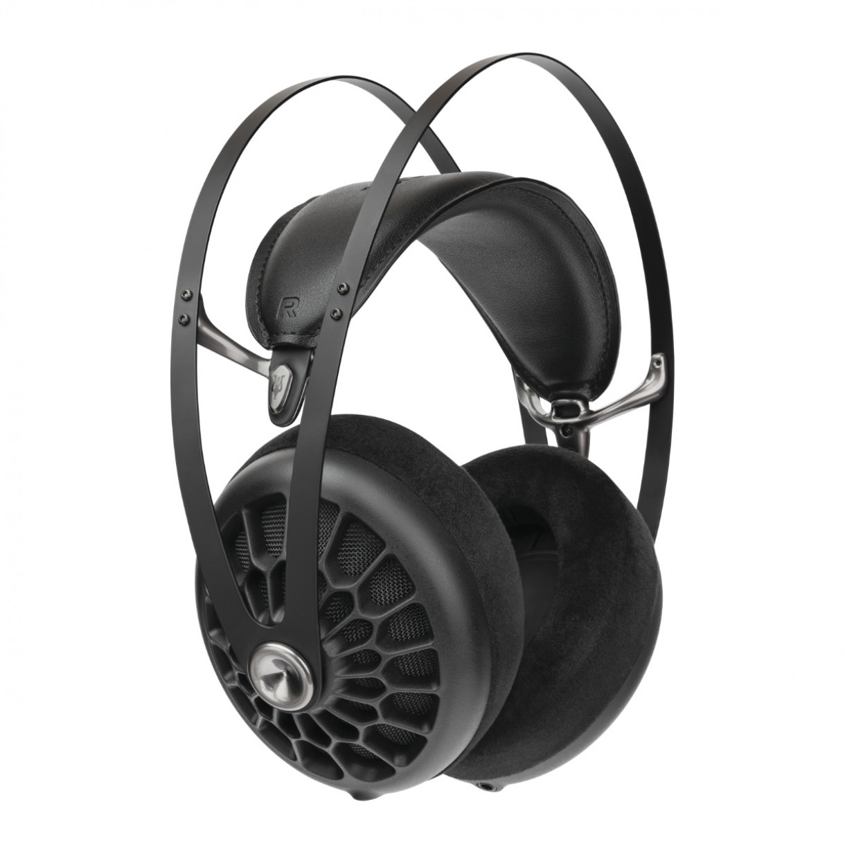 Demo Meze Audio 105 AER avoimet sankakuulokkeet